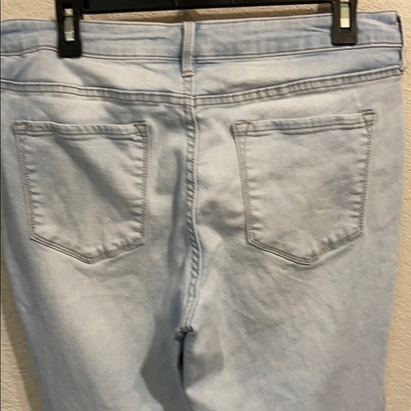 Rockstar Jeans - Picture 3 of 3